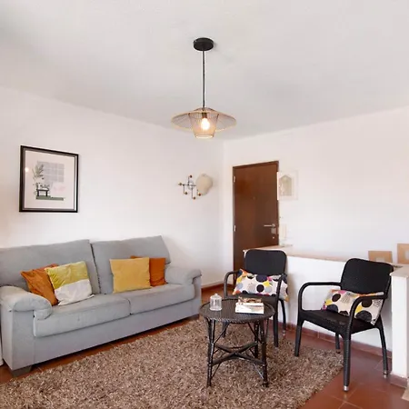 Montechoro Apartment *